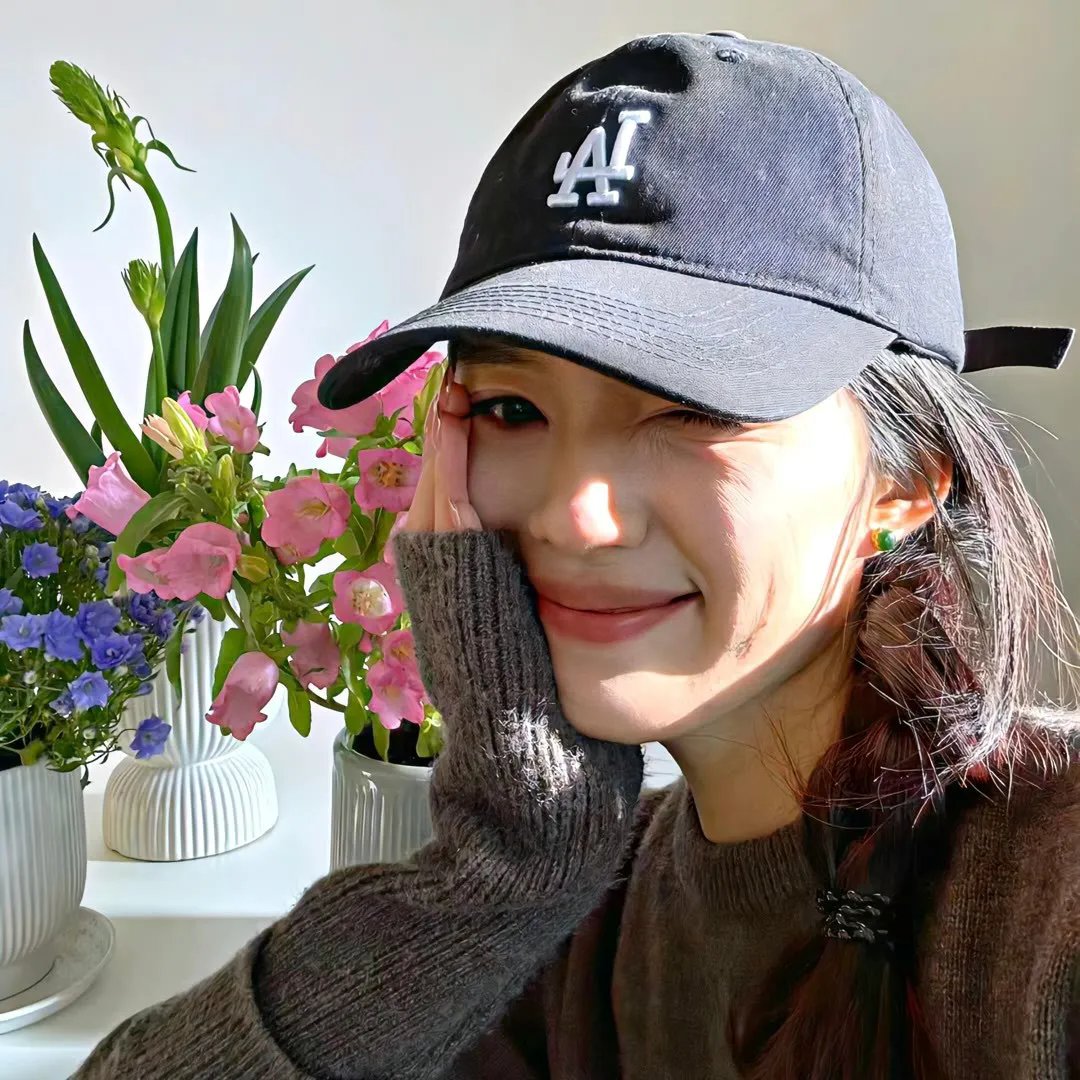 镜中的女孩